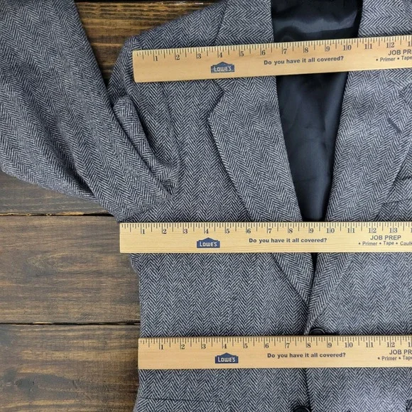Sterling Hunt Men's Tweed Sport Coat Blazer Grayish Blue Herringbone 38S